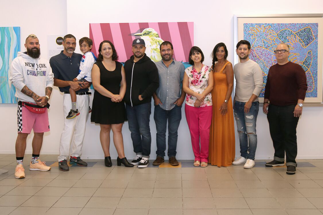 Los artistas Bobby Cruz, William Bass, Naimar Ramírez, Brian Rivera, Samuel Toro Rosa, Rosamar Fonalledas, Tonita Hambelton, Brian Vargas y Félix Carmelo Ríos. (Suministrada)
