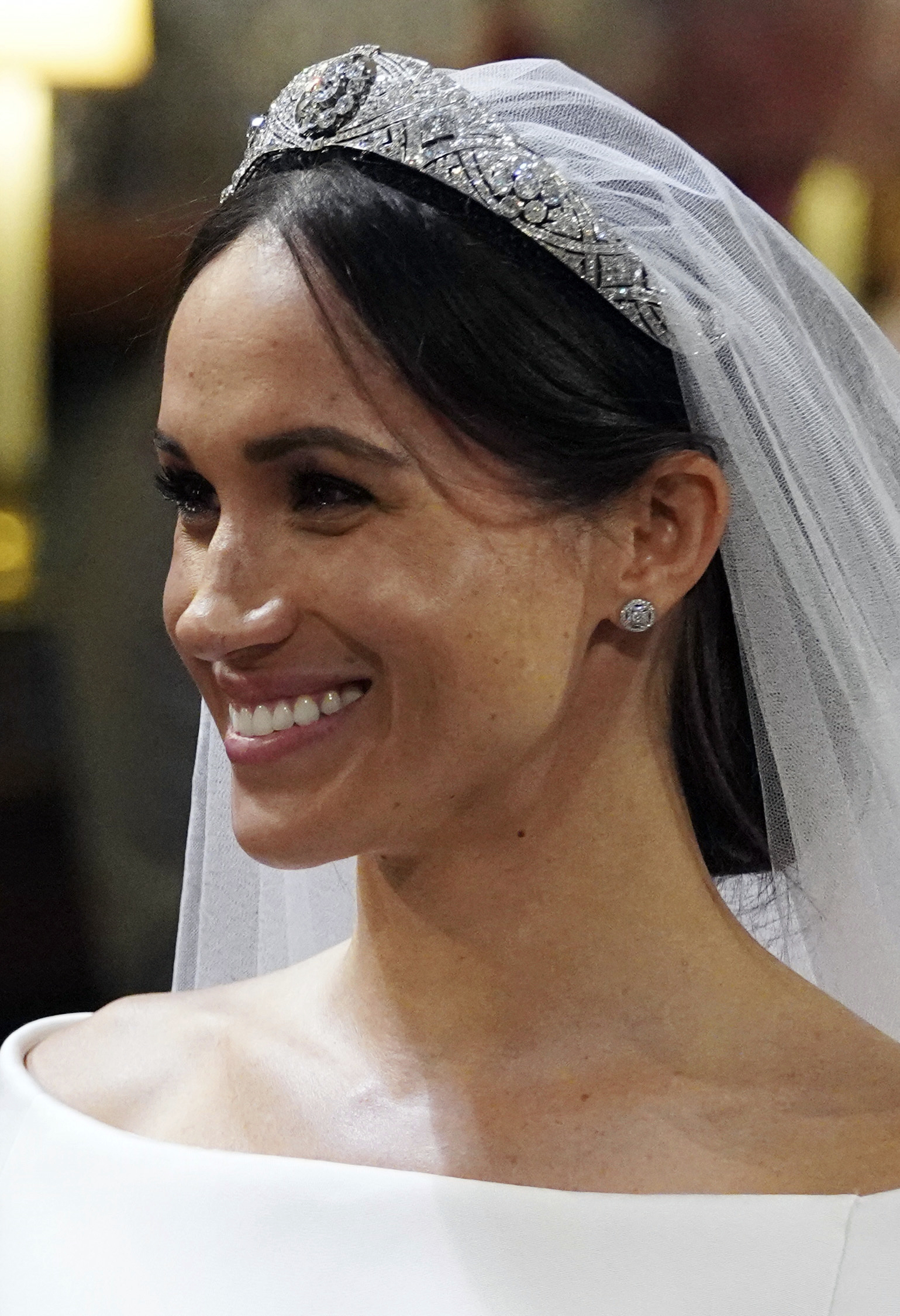 Con la sonrisa a flor de piel, Meghan Markle demostró la felicidad que sintió en el día más importante de su vida. (Foto: AP)