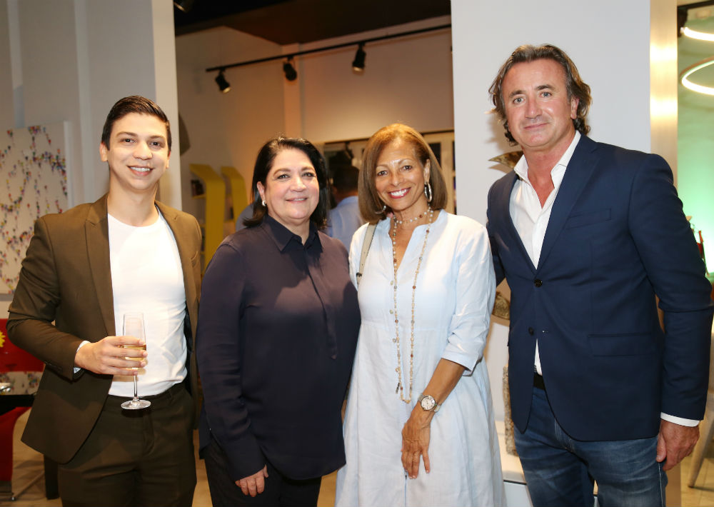 Ángel Cordero, Blanca Ortiz, Margaret Peña y Didier Lorence.