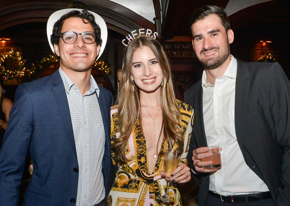 Luis Freyre, Katerina Freyre y Alberto Español. (Suministrada)