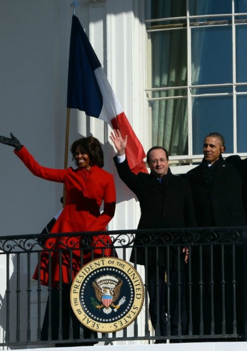 La ex primera dama siempre se ha distinguido por su buen gusto a la hora de vestir, aquí, con un conjunto de Carolina Herrera durante el recibimiento del presidente de Francia, Francois Hollande, a la Casa Blanca en febrero de 2014.