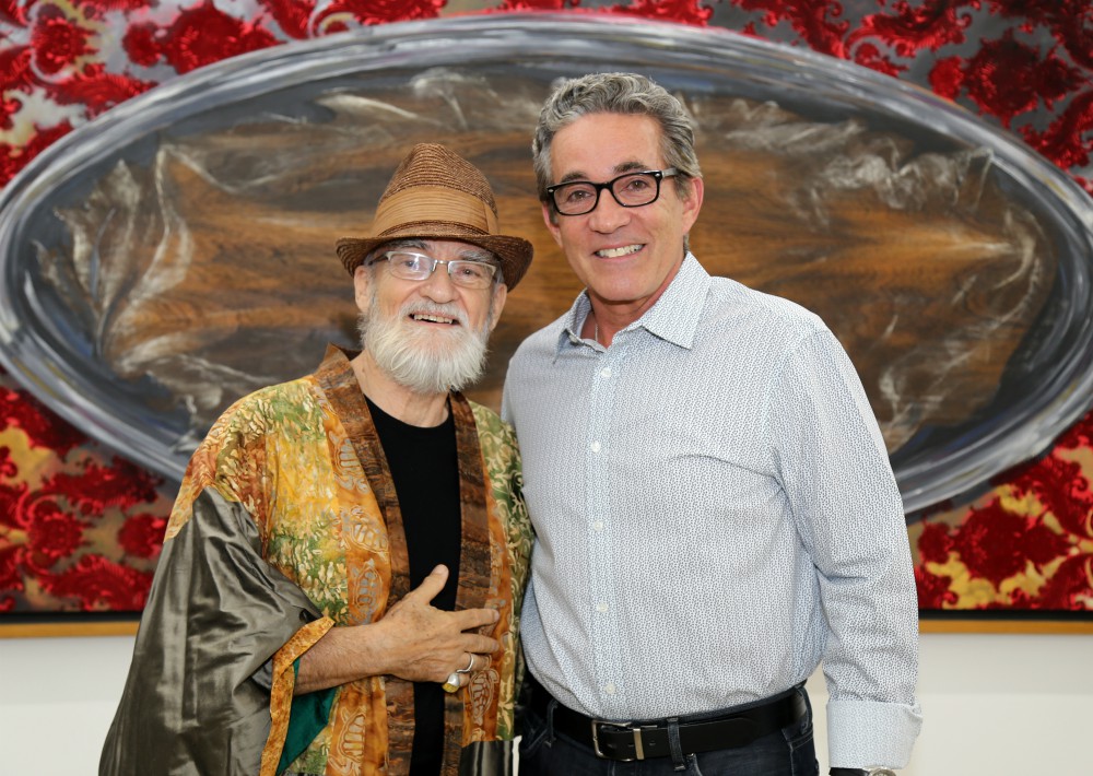 El maestro bailó al ritmo de pleneros y compartió con grandes amigos como el actor Braulio Castillo. (Foto Nichole Saldarriaga)