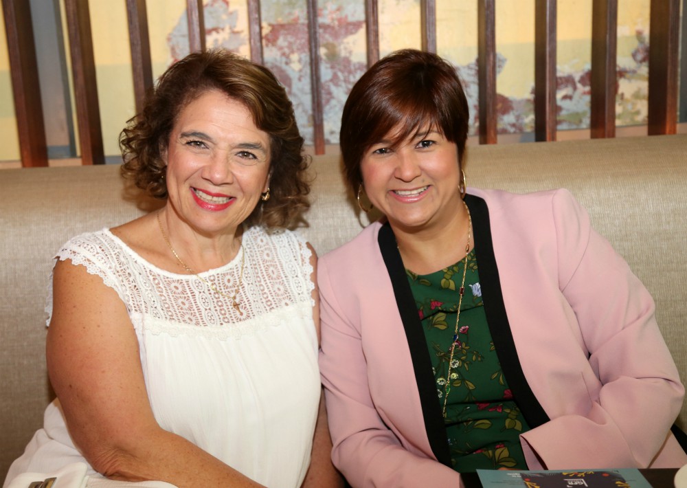 Marina Puello y Vanessa Negron. (Nichole Saldarriaga)
