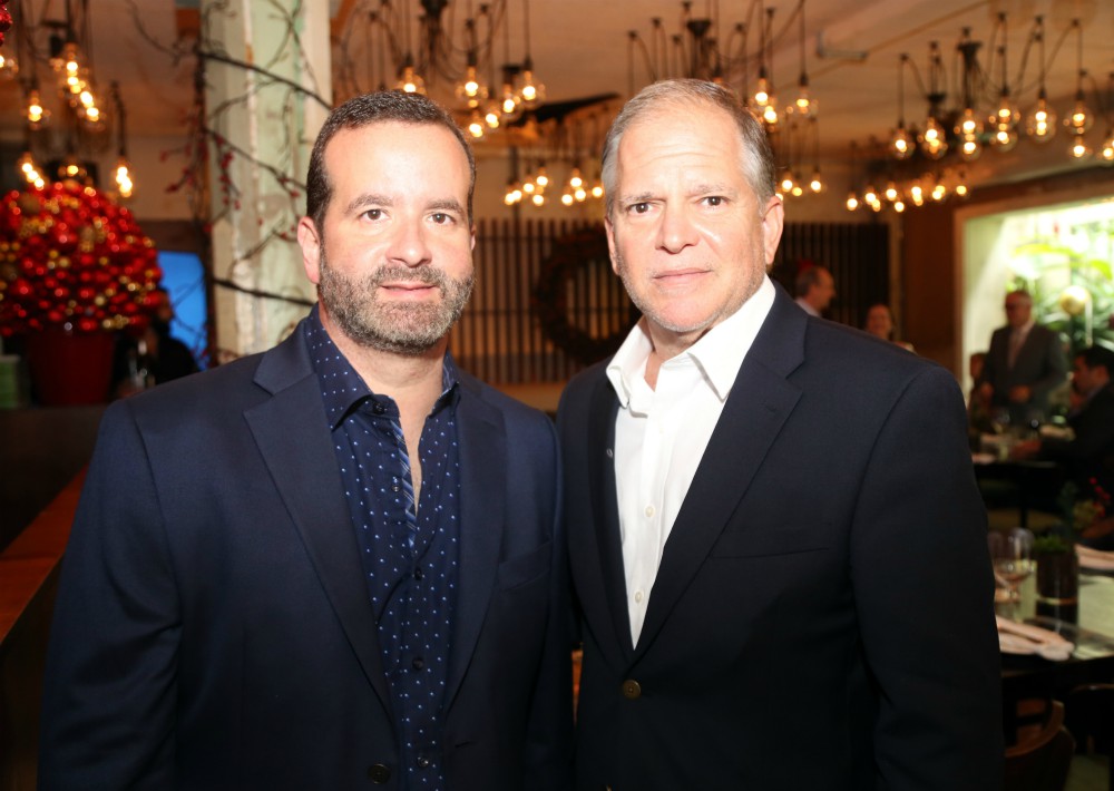 Wilfredo Santiago y John Raevis. (Nichole Saldarriaga)