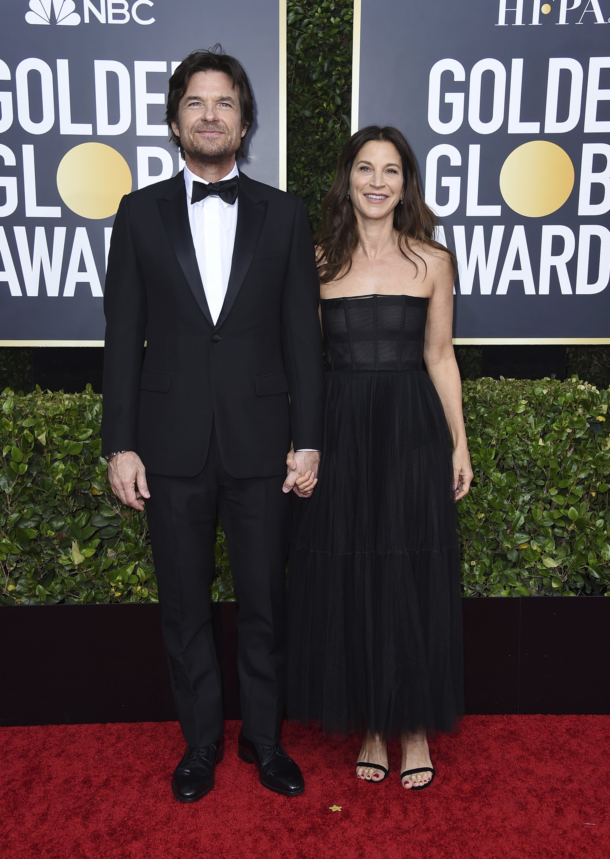 Jason Bateman y Amanda Anka. (AP)