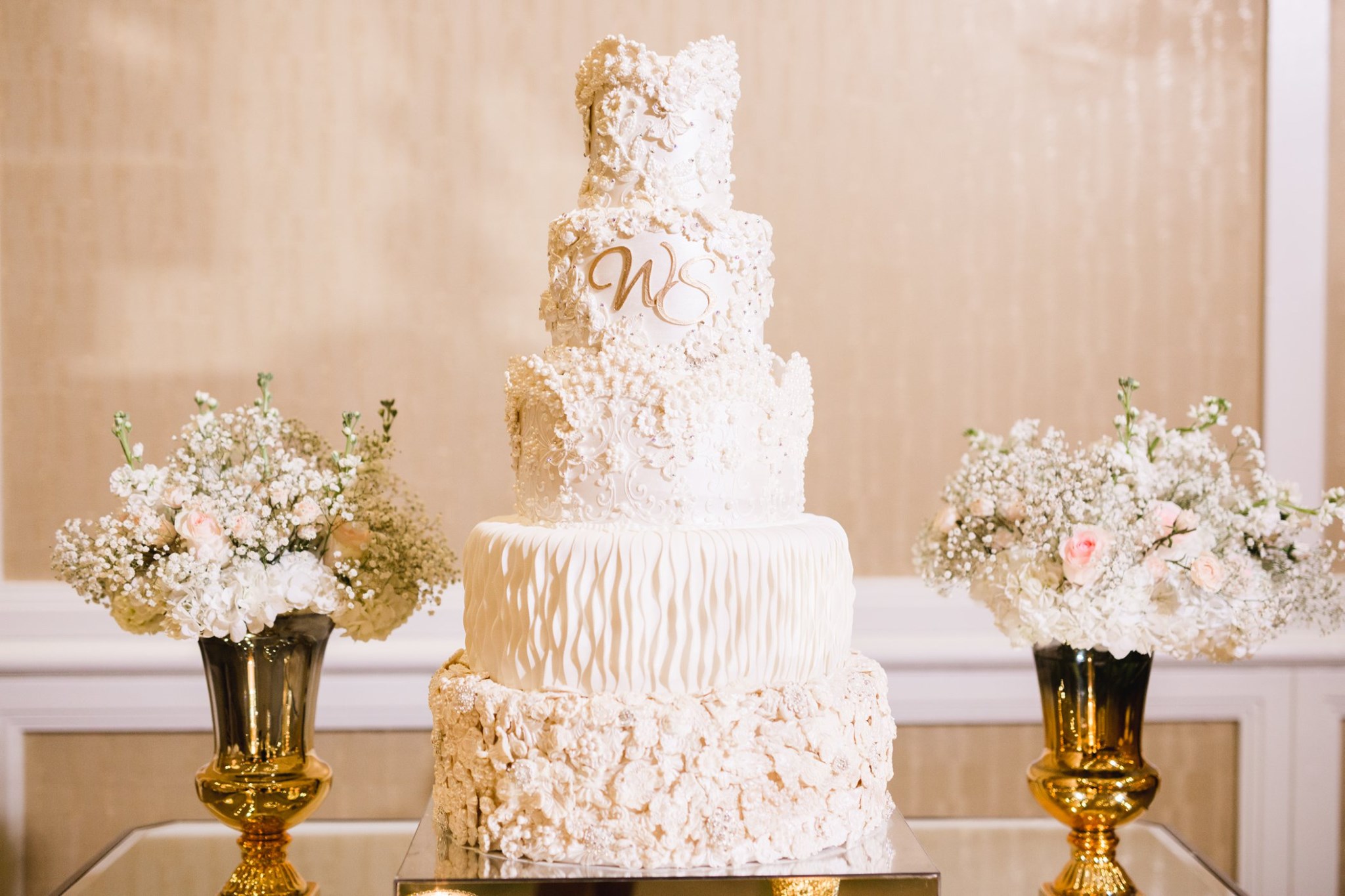 Bizcocho: C+M Cakes. Música: Eleganza Music, VG the Latin O, GFSound (Tamara Maz)