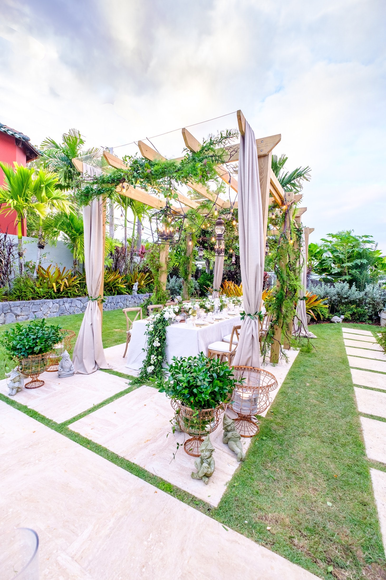 Coordinación: Ana Agosto Events (Wedding Mafia)