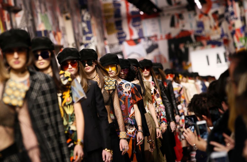 Colección otoño-invierno 2018 de Dior. (Foto: AP)