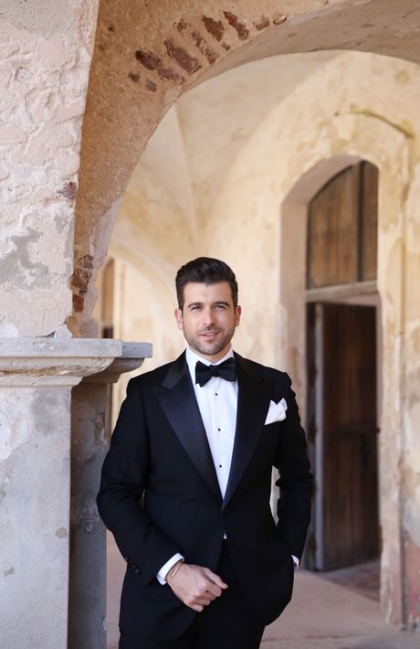 El clásico atuendo del novio, Ricardo Casanova, fue de Leonardo Fifth Avenue, Fotografia: Keren Photography