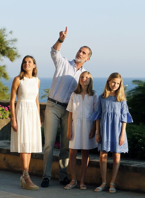 Los reyes de España inician su estancia veraniega en Palma de Mallorca. (Foto: EFE)