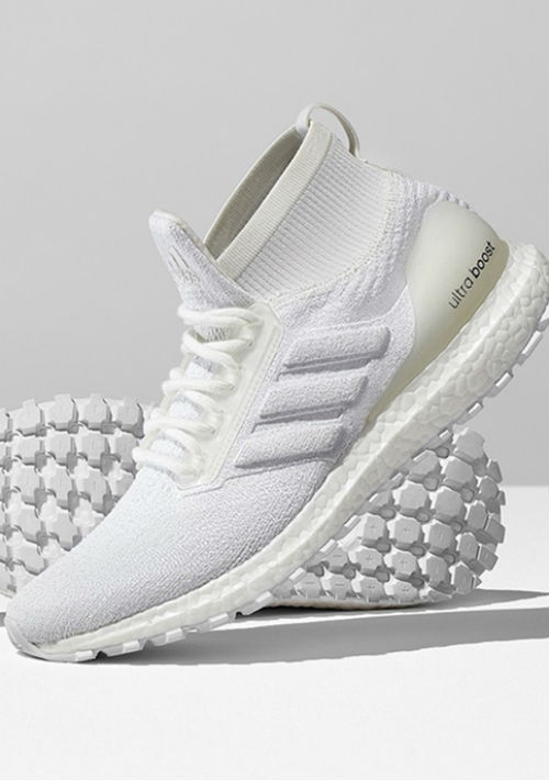 TENIS. No sacrifiques la comodidad por seguir la moda. (WGSN)