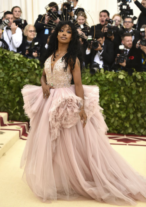 La cantante SZA (AP)