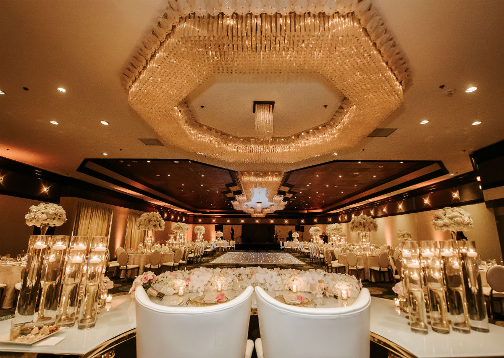Decoración: Luciano Designer PR. (Suministrada)