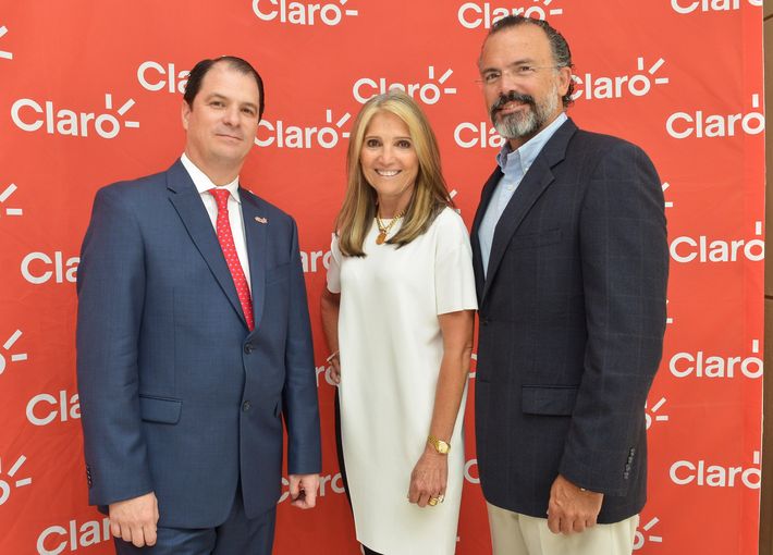 Enrique Ortiz de Montellano, Ileana Bachman y Jaime Bauza