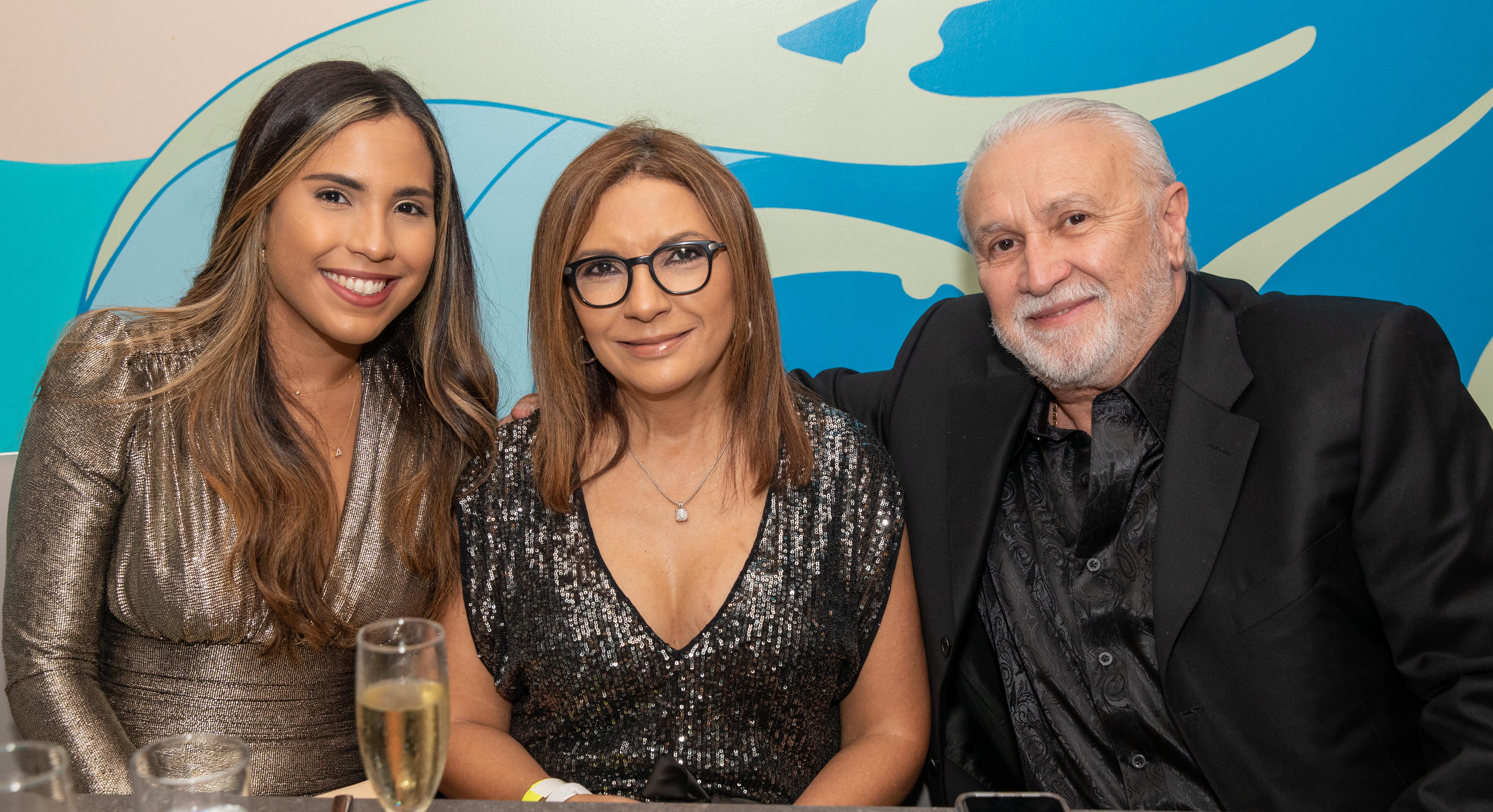 Antonella Rodriguez, Lic. Sonia Santana y Carlos Montañez. (Suministrada)