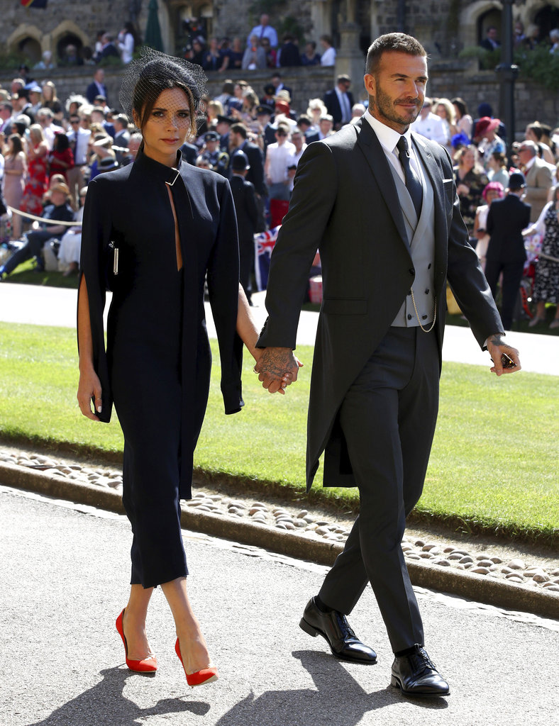 David y Victoria Beckham a su llegada a la capilla de St. George para la boda real. (Foto: AP)