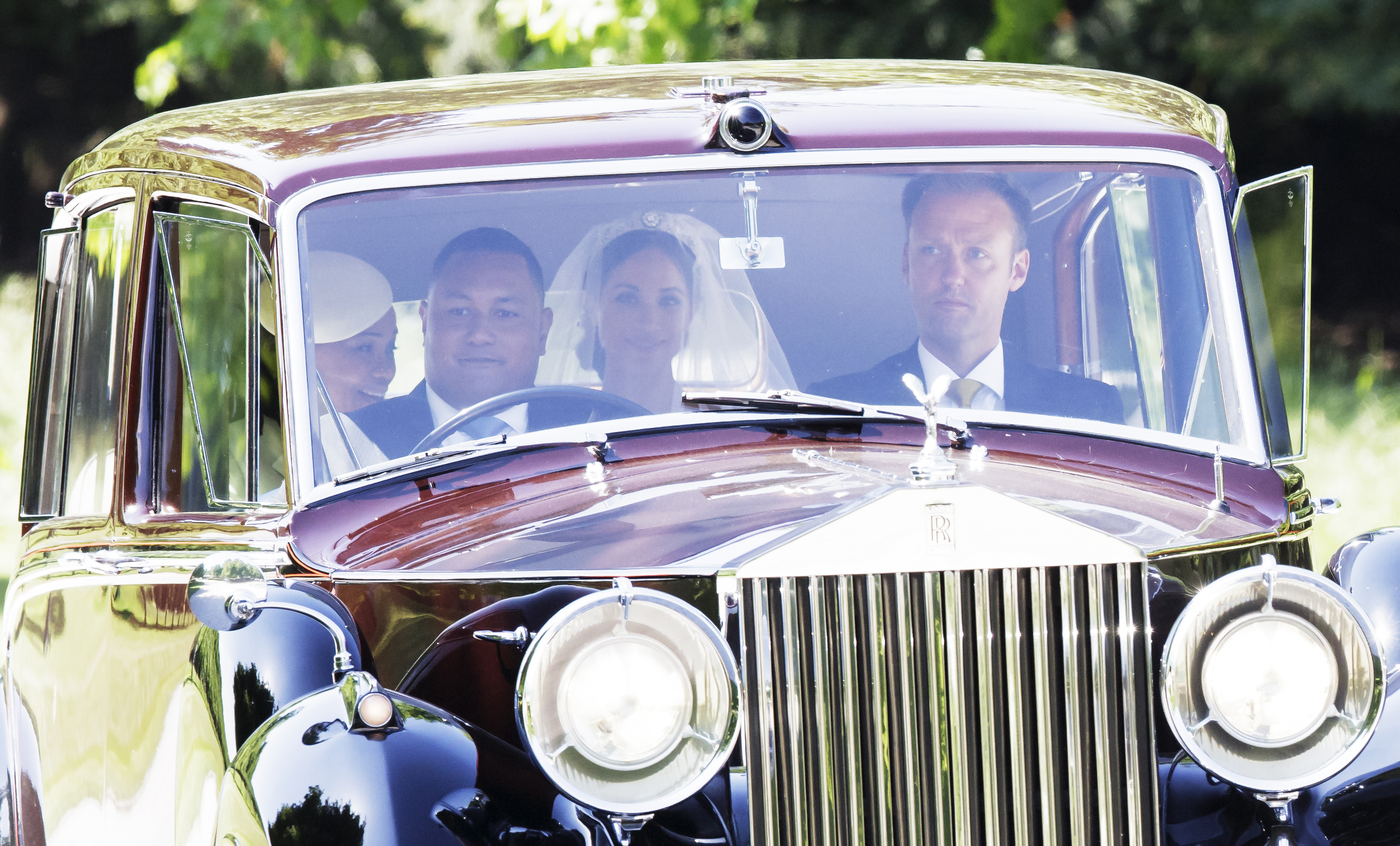 Meghan Markle al llegar a la capilla para dar el sí ante Harry. (Foto: AP)