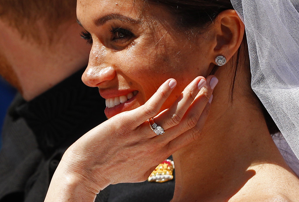 Los anillos de Meghan: el de boda y el de compromiso. (Foto: AP)
