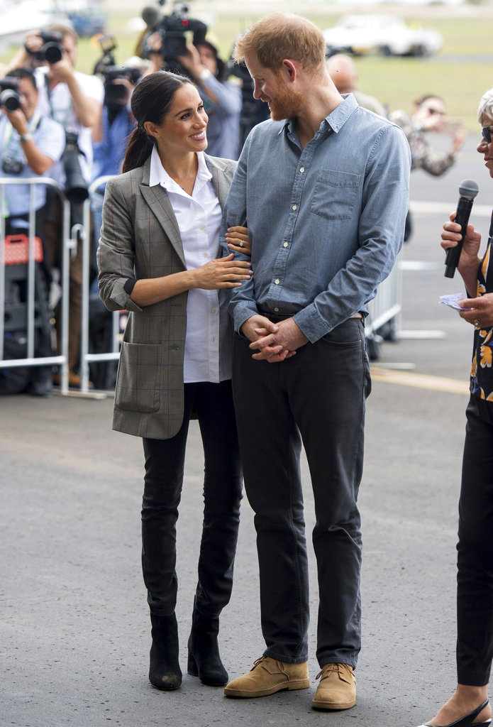 Harry y Meghan asistieron al bautismo y presentación de un nuevo avión sanitario del Servicio Aéreo Médico Real en el Aeropuerto Regional de Dubbo, Australia. (Foto: AP)
