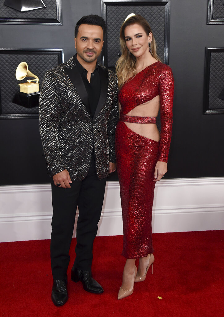 Luis Fonsi y Águeda López. (AP)