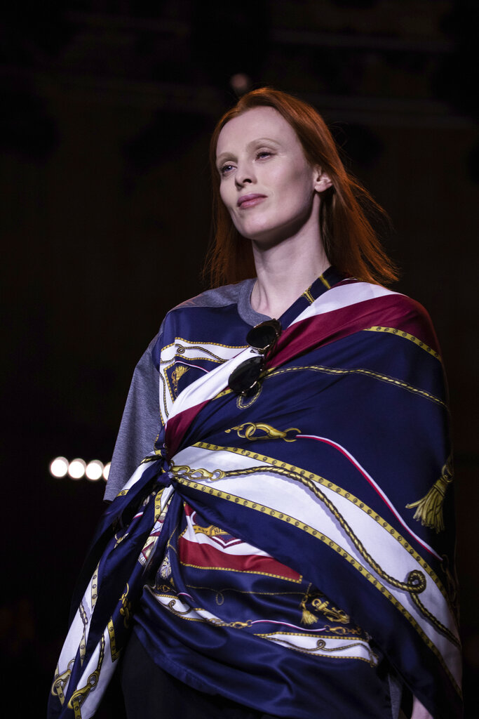 Parte de la colección Otoño-Invierno de Hilfiger. (AP)