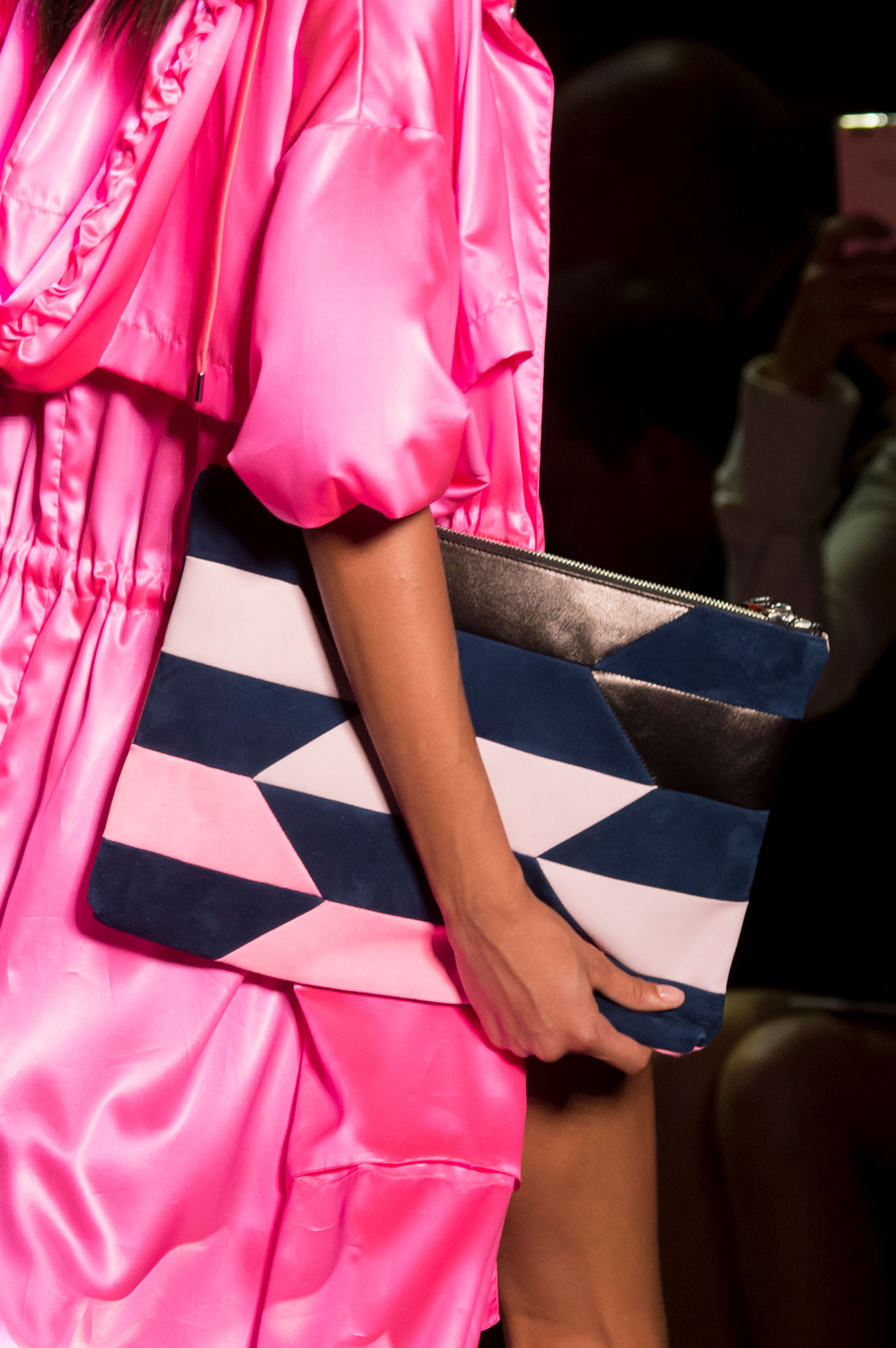 Barbara Bui también propone detalles que hagan las piezas diferentes. (The Fashion Group Foundation)