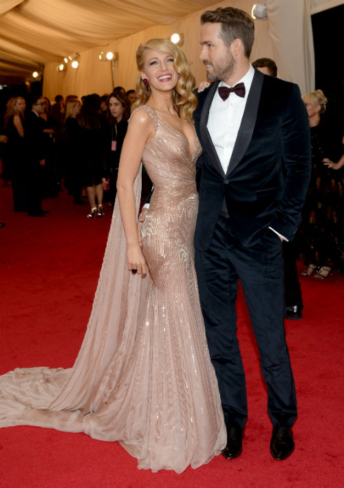 Reportes indican que la actriz Blake Lively recibió un diamante rosado de 10 quilates, de parte de su esposo Ryan Reynolds, valorado entre $2 y $3 millones. (Archivo)