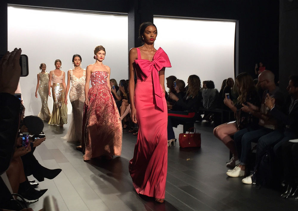 Badgley Mischka (AP)
