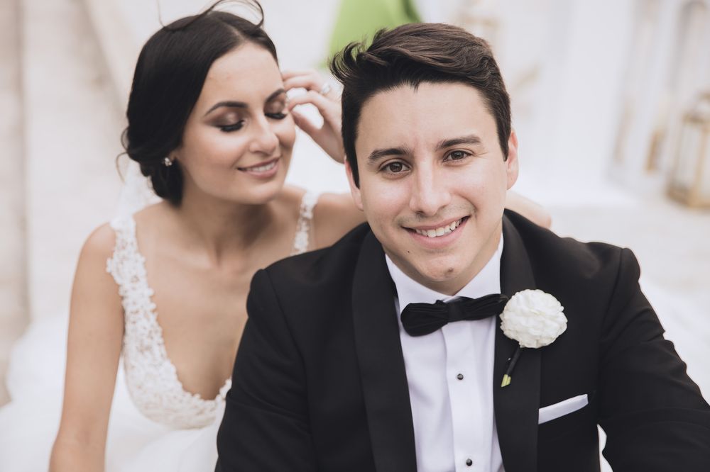 Los novios Cristina Alejandra Arroyo Bon y Aníbal Cartagena Solivan.