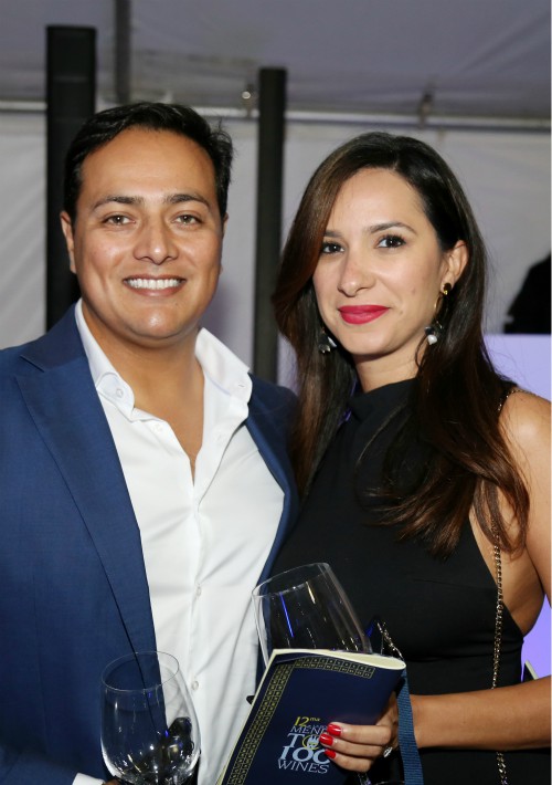 Manuel Saavedra y Milagros Fernández fueron parte de los invitados y también disfrutaron de música, barra de alta coctelería, comida y otras atracciones. (Suministrada)
