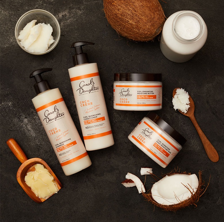 Coco Crème de Carol’s Daughter - Una línea de productos que permite mantener una rutina de limpieza y acondicionamiento profunda de principio a fin, pues ofrece desde el champú y el acondicionador hasta la crema hidratante y el “leave-in conditioner” a base de crema de coco. Consíguela en farmacias.