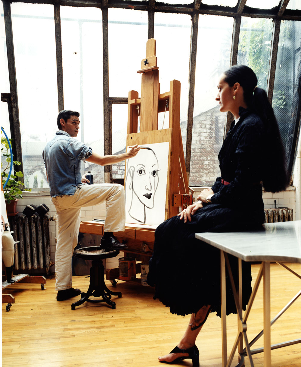 Ruben Toledo, para quien su esposa Isabel fue siempre fuente de inspiración y motivo de su obra, aquí, en su estudio de arte de Nueva York. "Lo importante es el impulso creativo, la chispa que prende el fuego", dijo la diseñadora. (Foto Suministrada)