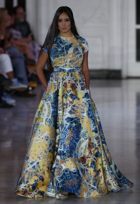 Desfile de Nathalie Kriado. (Foto: David Villafañe)
