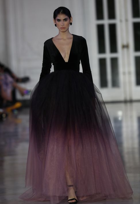 Desfile de Nathalie Kriado. (Foto: David Villafañe)