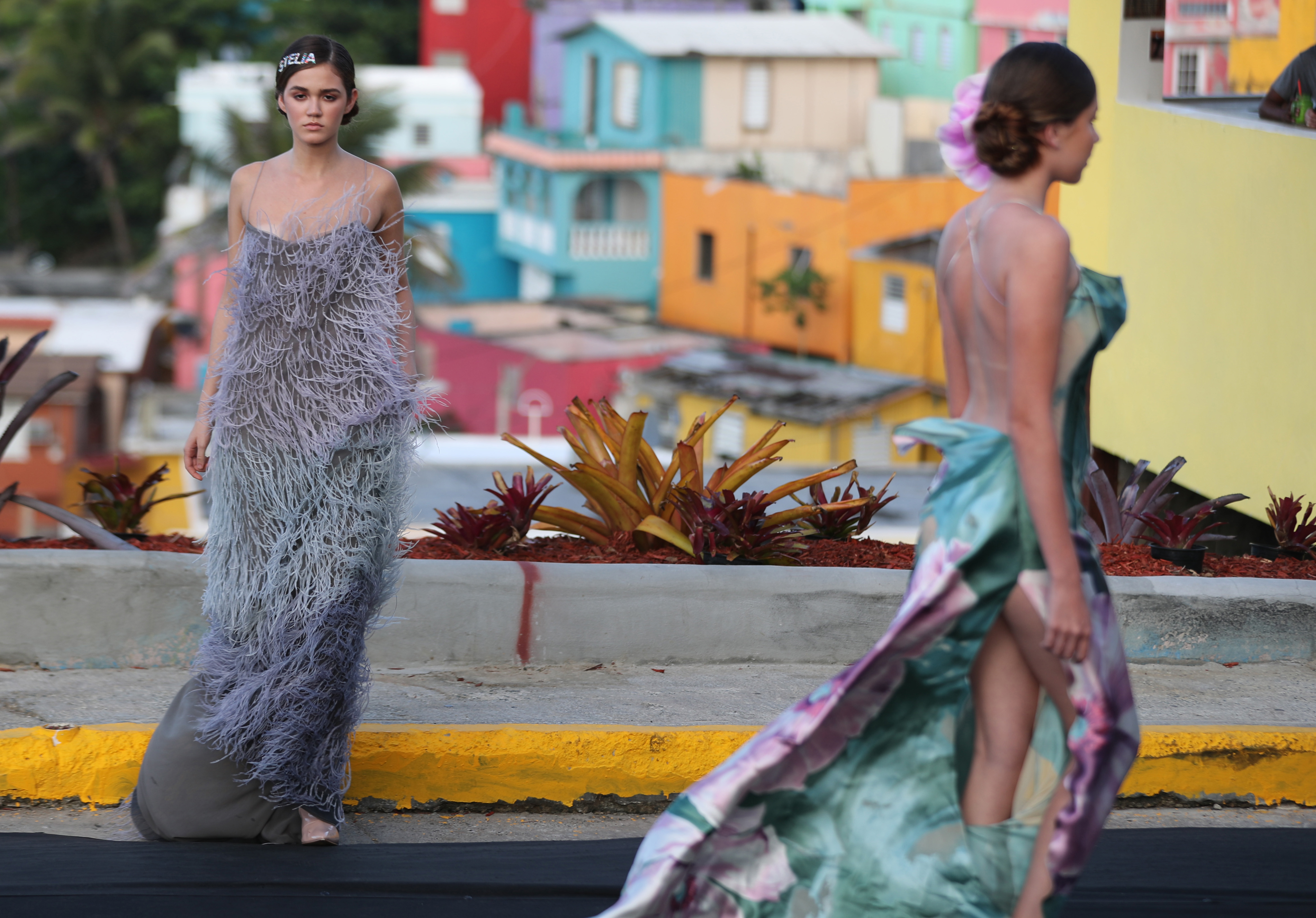 Stella Nolasco se apoderó de La Perla con su desfile de moda. (Foto: Juan Luis Martínez)