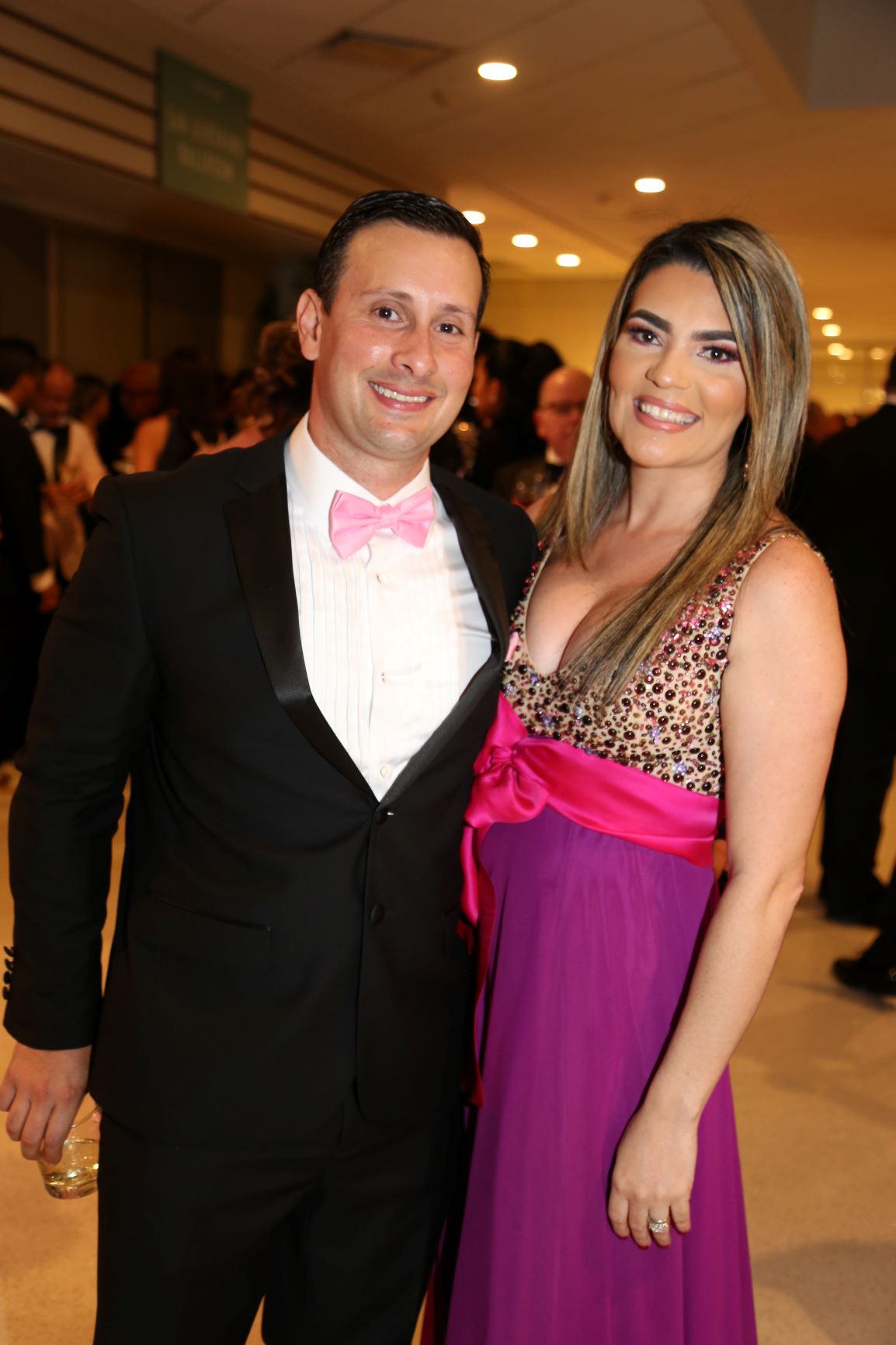 Dennis Gutierrez y Julianna Rosales (Nichole Saldarriaga)