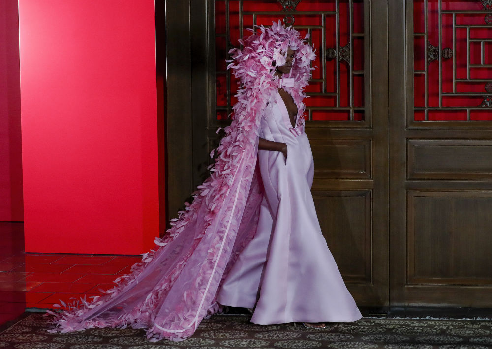 El desfile se llevó a cabo en el Palacio de verano de Pekín. (AP)