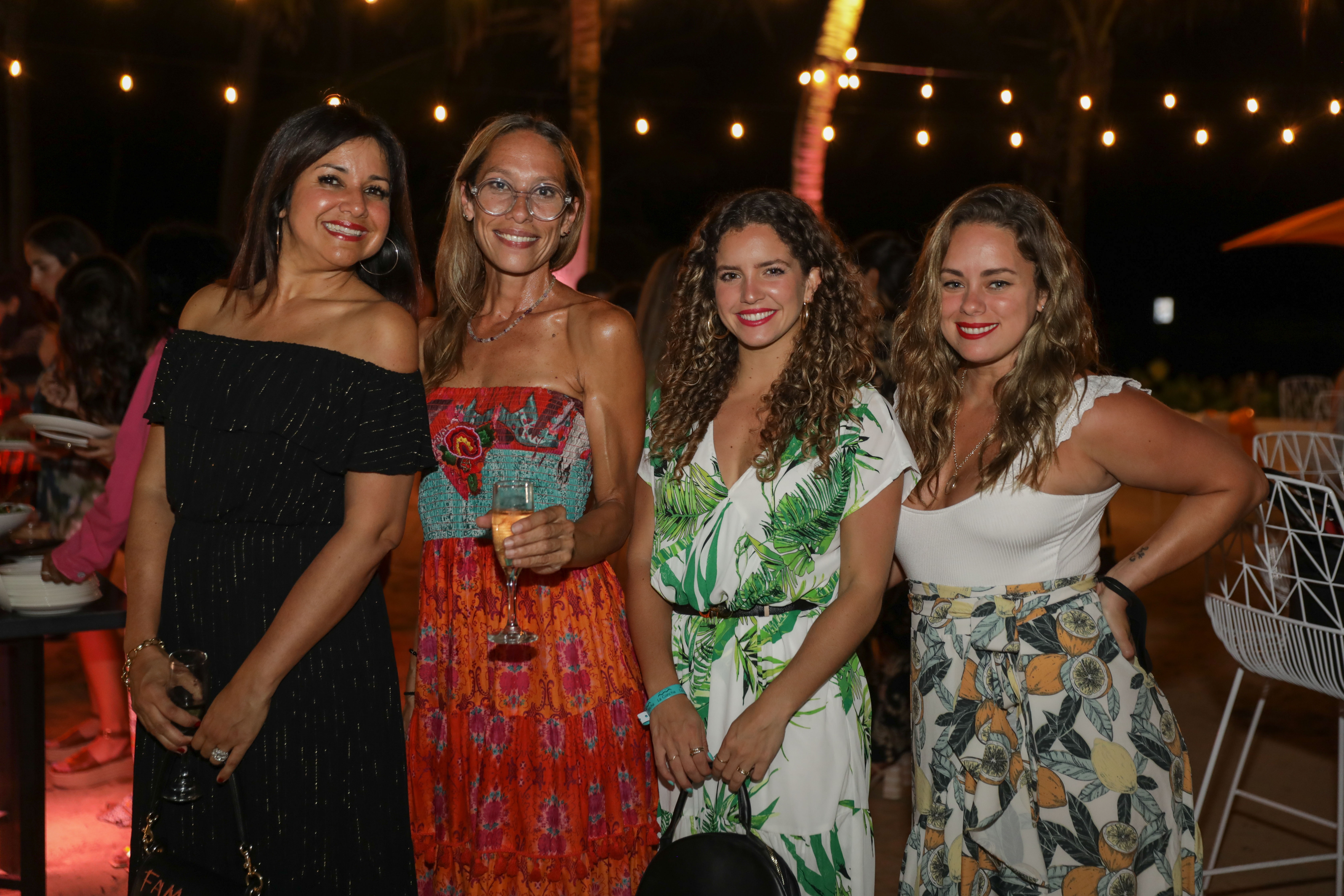 Nilda Ortiz, Virna Flores, Gabriela Short y Vanessa Torrella (Suministrada)