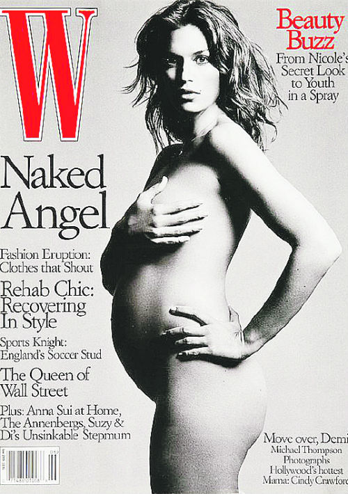 La modelo Cindy Crawford fue de las pioneras al posar para W en 1999. (Archivo)