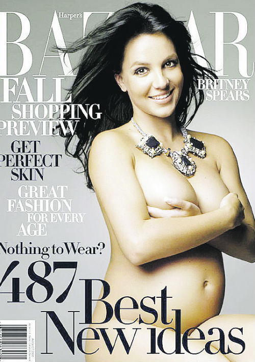 Britney Spears lució su pancita para Harper's Bazaar en 2006. (Archivo)