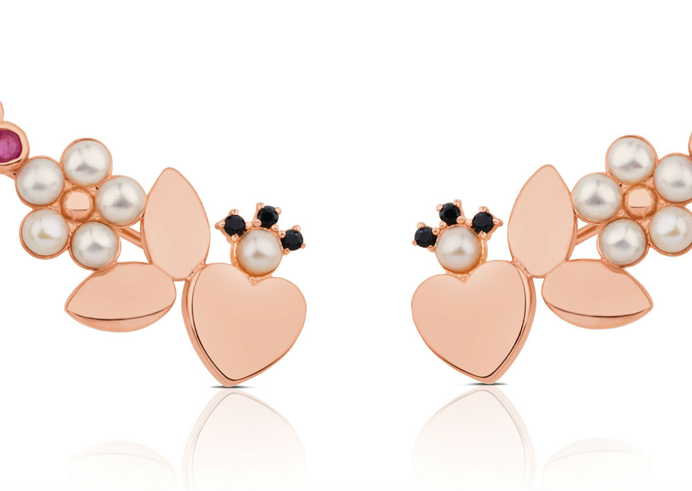 Pantallas Real Sisy estilo “earcuff” en plata de primera ley vermeil rosé de Tous. (Foto: Suministrada)