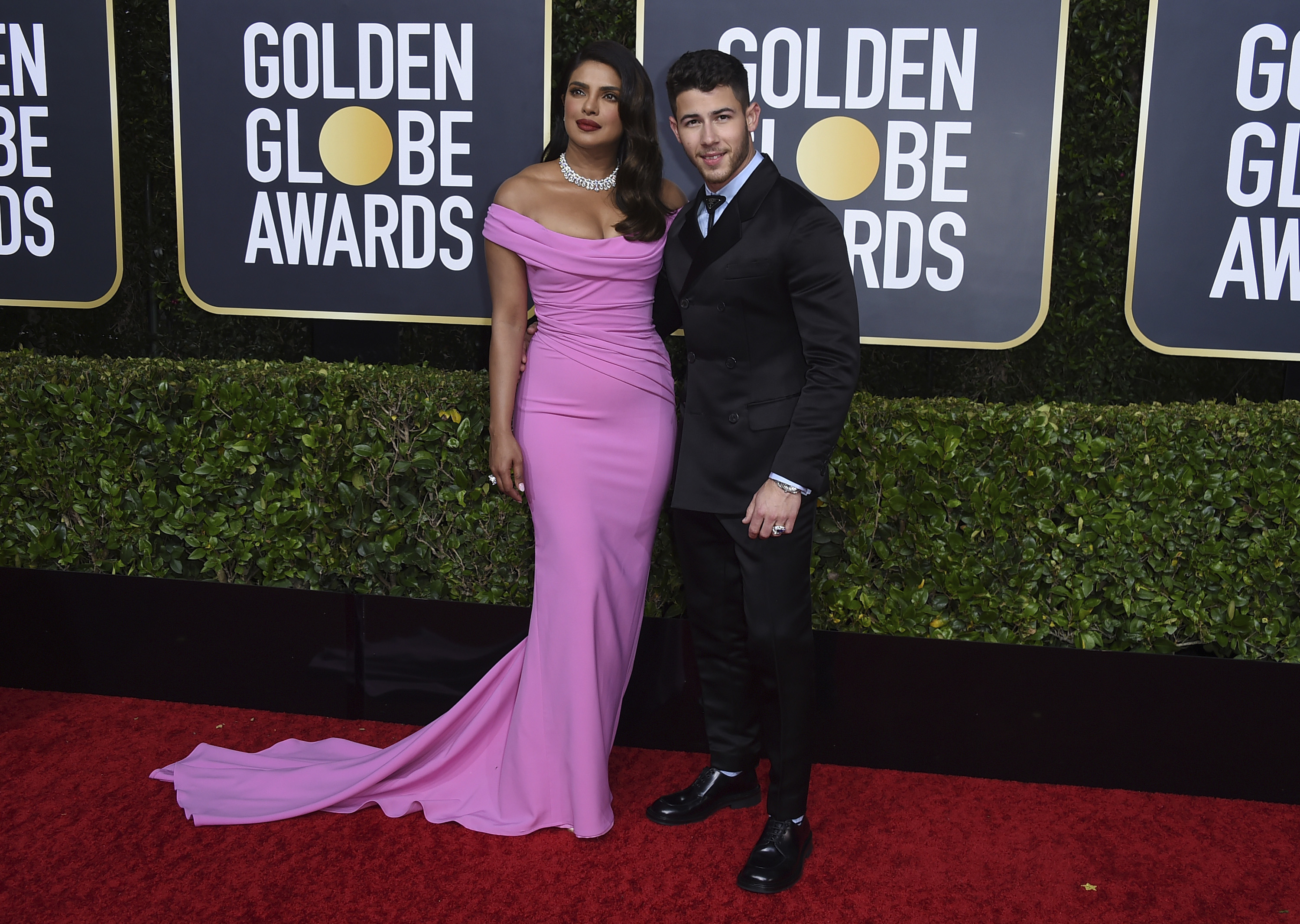 Priyanka Chopra y Nick Jonas. (AP)