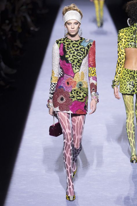“Animalia” al estilo de Tom Ford en su colección Otoño-Invierno 2018, sólo puede ser sexy
y exuberante. (Foto: Suministrada)