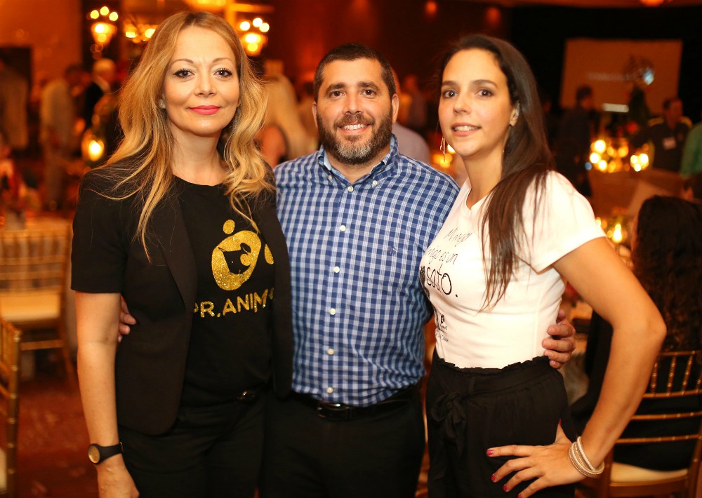 Úrsula Aragunde, Roberto Arizmendi y Mariangie Rivera. (José "Pepe" Pérez Centeno)
