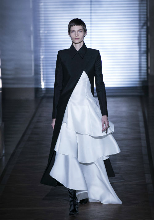 Givenchy (Foto: AP/ Kamil Zihnioglu)