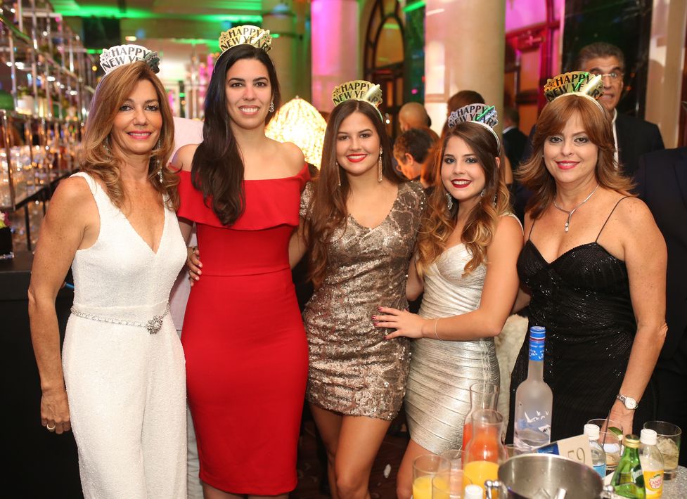 Gladys, Lara, Melanie, Hazel Diane y Hazel Cummings. Foto: José R. Pérez Centeno