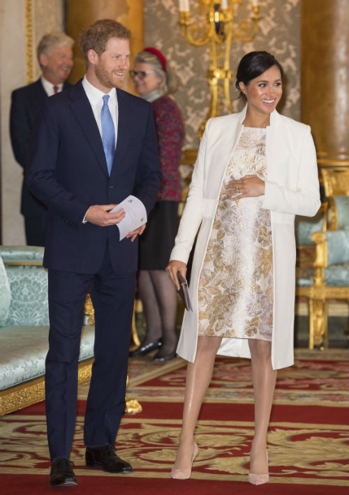 La pareja lució sonriente. (AP)