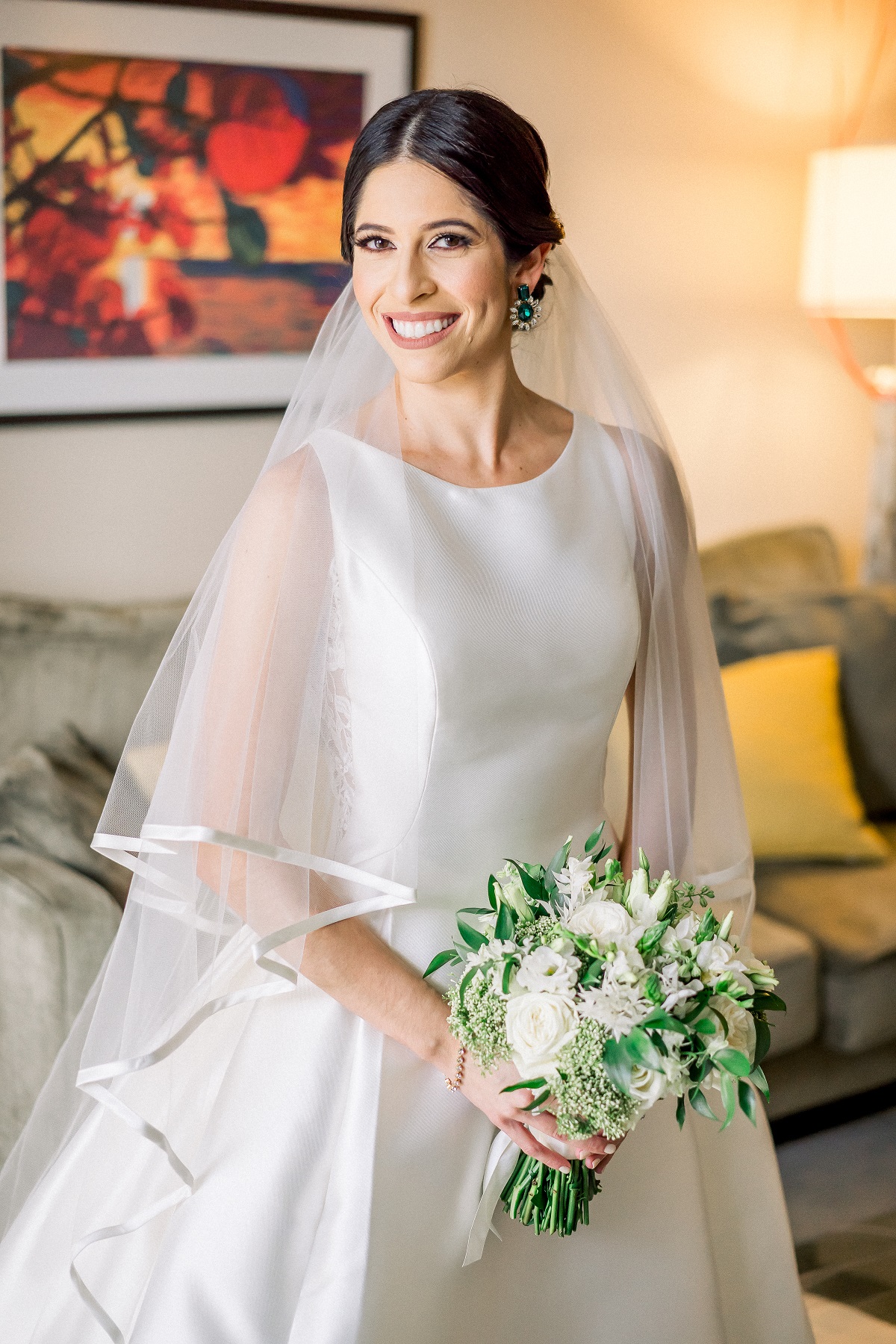 Traje de la novia: D’Royal Bride. Maquillaje y peinado: Adriel Ortiz (José Ruiz)