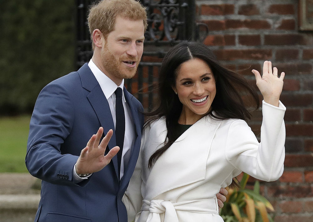 Markle, mejor conocida por su papel como asistente legal ambiciosa en el exitoso drama estadounidense sobre abogados "Suits", sorprendió a muchos cuando compartió sus sentimientos por Harry en una historia de portada en septiembre de Vanity Fair.