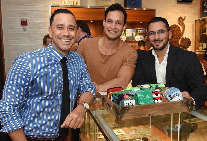 Eric Perlloni, Anthony Villarreal y Ricky Irizarry.